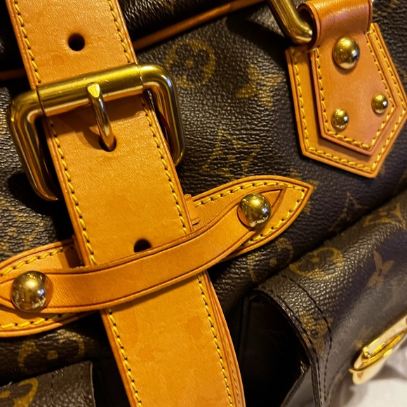 LV Manhattan GM - Picture 4 of 9